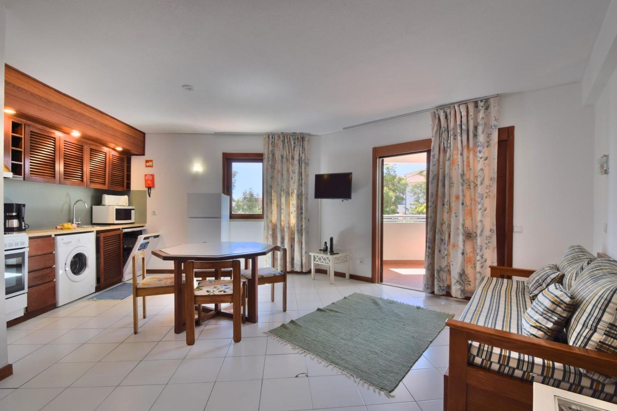 Bellavista Avenida By Beguest Aparthotel Albufeira Exterior photo